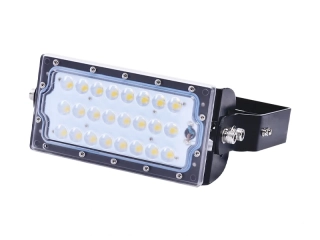 Profesionální LED lineární reflektor SINCLAIR FL1 50W 7000lm, IP66 - nastaveitelný úhel svícení, záruční doba 5 let